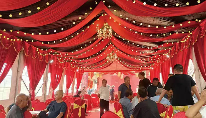 Teendhada riix-iyo-jiidka ee martiqaadka khamriga waxay wax ka beddeshaa waayo-aragnimada qadada dibadda